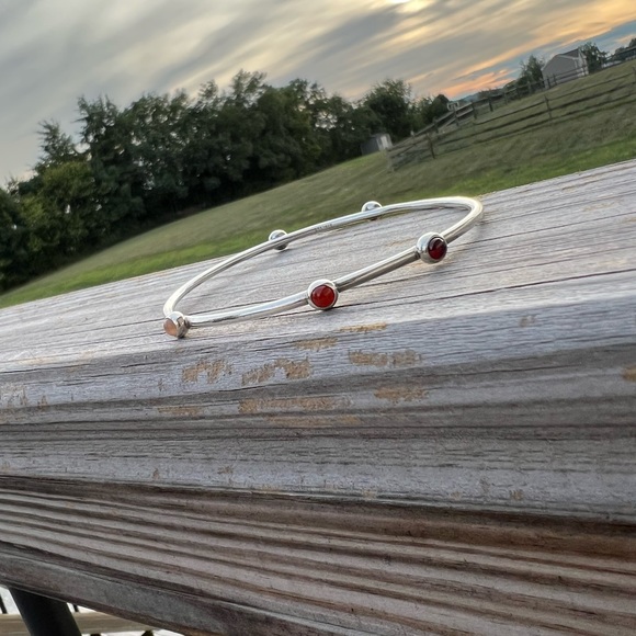 Sold - Picture 6 of 6